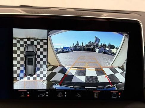 Used 2023 Chevrolet Tahoe High Country image 41