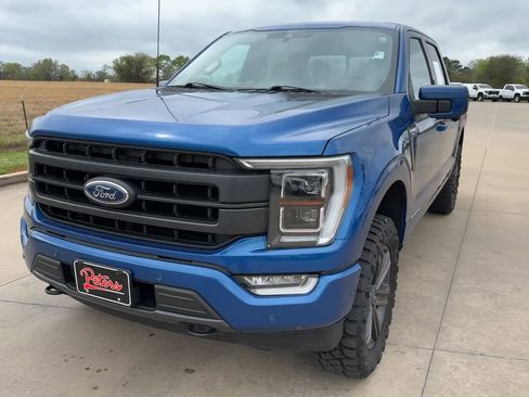 Used 2022 Ford F150 Lariat w/ Equipment Group 502A High image 3