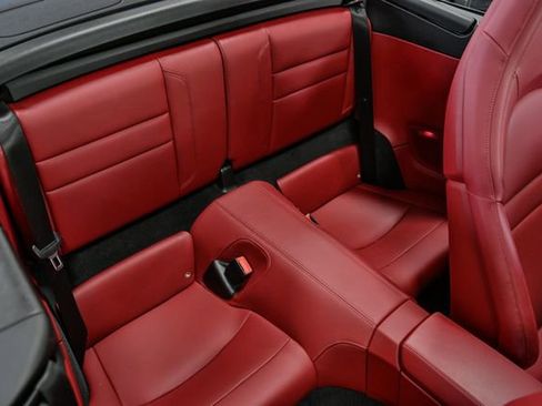 Used 2023 Porsche 911 Carrera image 33