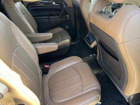 Used 2014 Buick Enclave Premium w/ Trailering Provision Package image 22