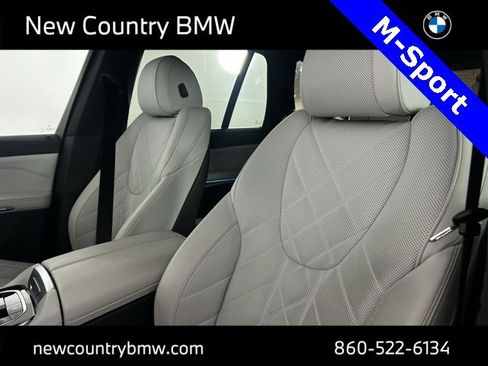 Used 2024 BMW X5 xDrive40i w/ M Sport Package image 14