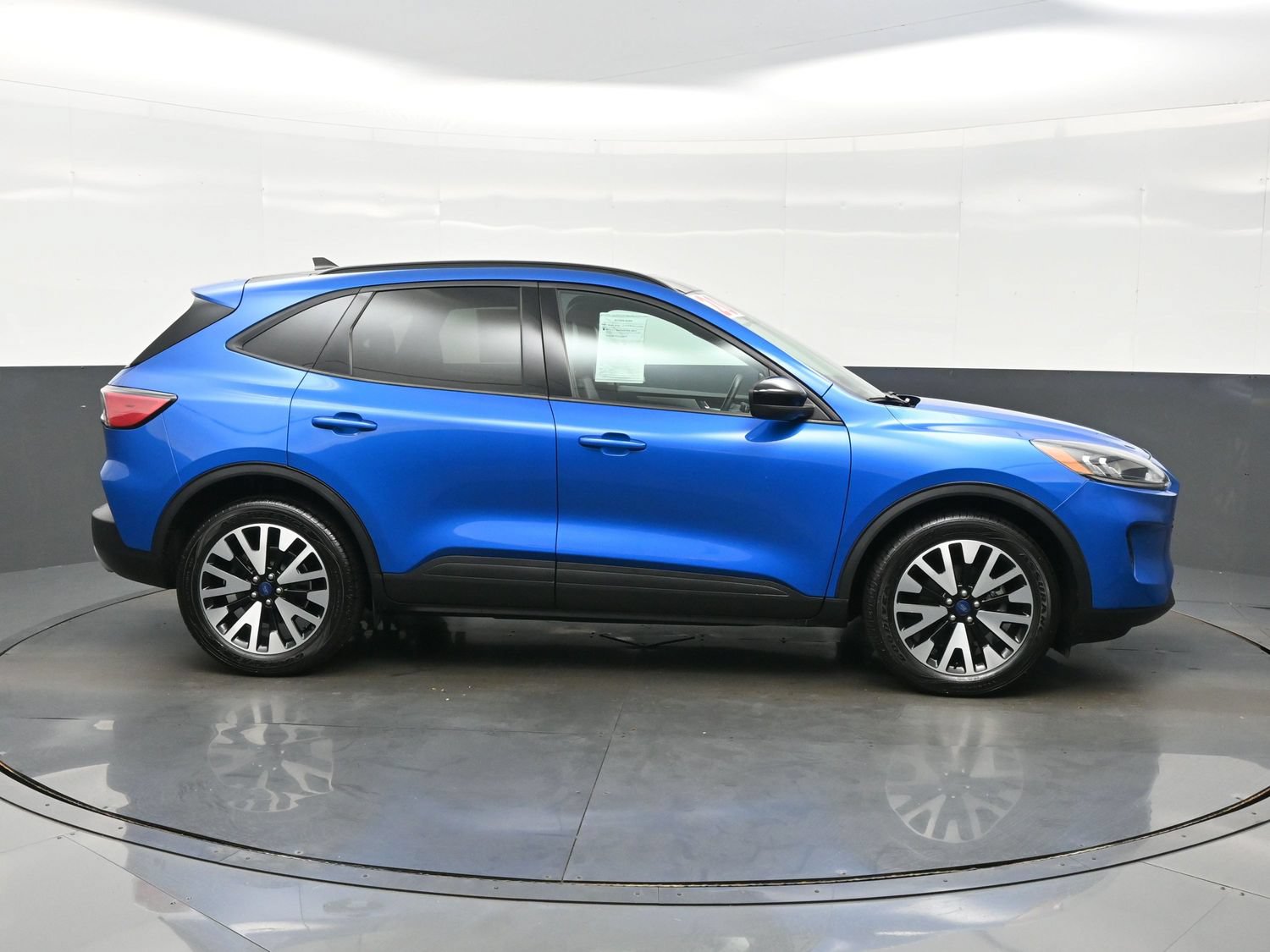 Used 2020 Ford Escape SE Sport AWD/4WD image 7