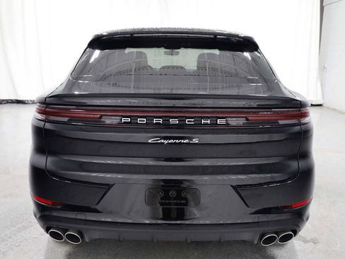 New 2026 Porsche Cayenne S image 7