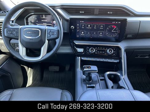 Used 2023 GMC Sierra 1500 Denali w/ Denali Reserve Package image 4