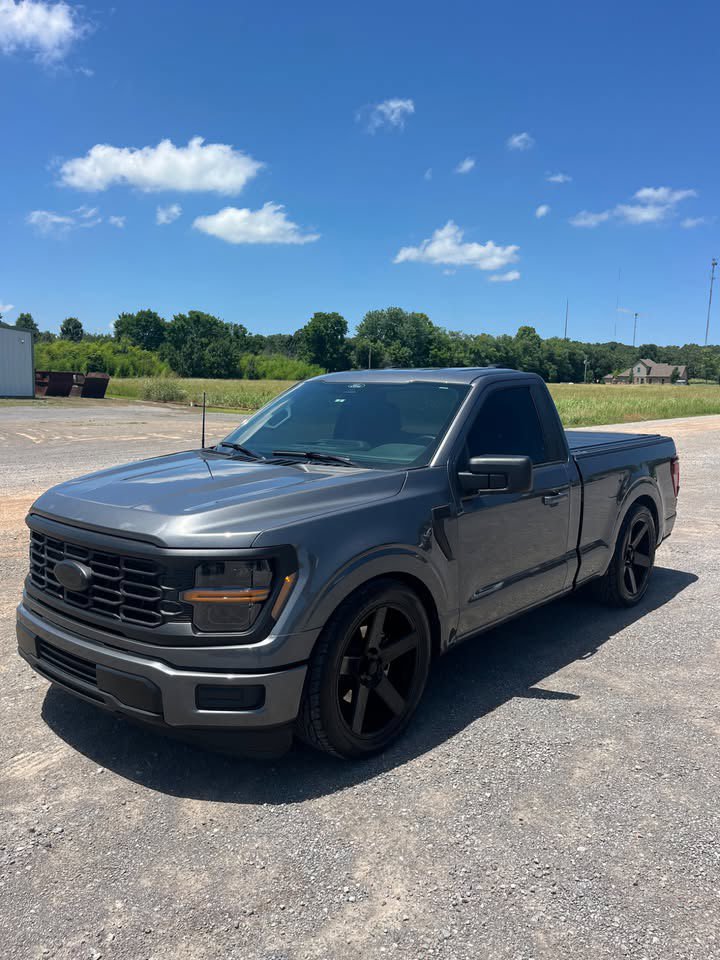 Used 2024 Ford F150 XL RWD image 1