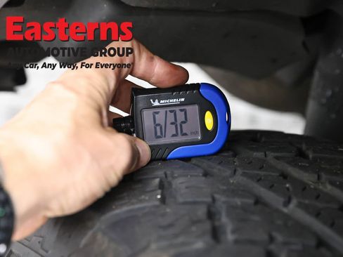 Used 2020 Jeep Wrangler Unlimited Sport AWD/4WD image 30