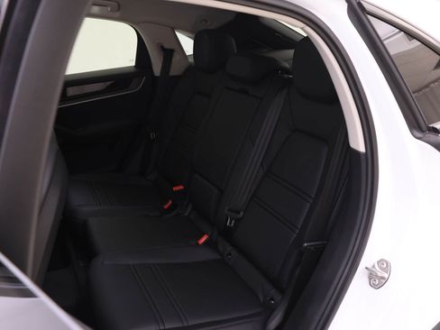 Used 2024 Porsche Cayenne Coupe image 13