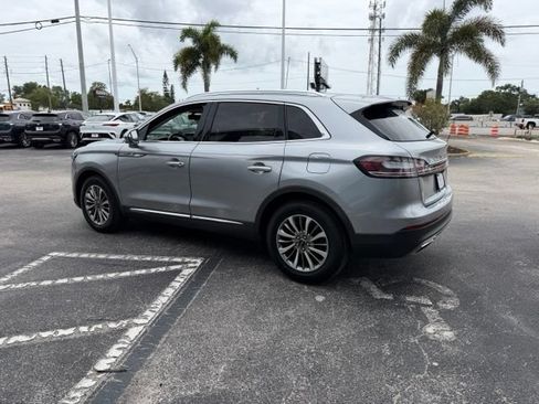 Certified 2022 Lincoln Nautilus FWD w/ Premium Package image 6