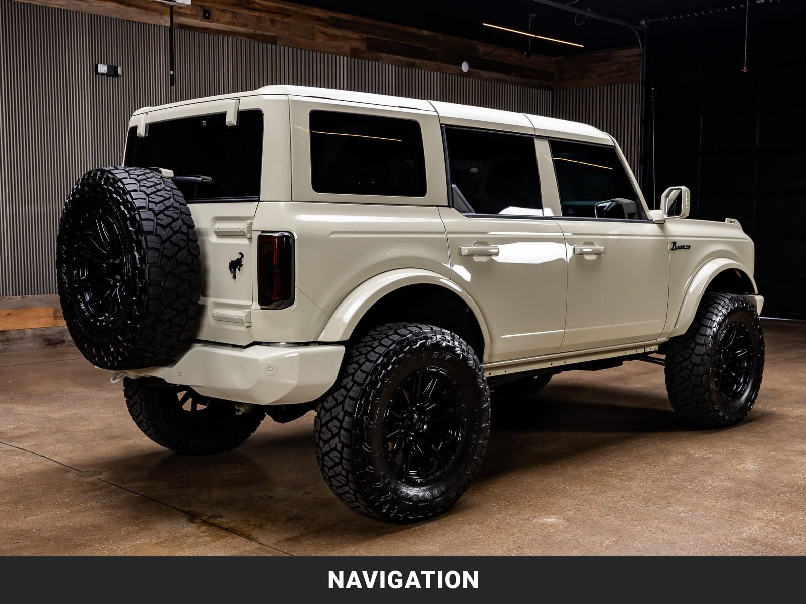 Used 2026 Ford Bronco Outer Banks AWD/4WD image 9