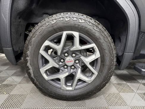 New 2026 GMC Sierra 1500 SLT w/ SLT Premium Plus Package image 29