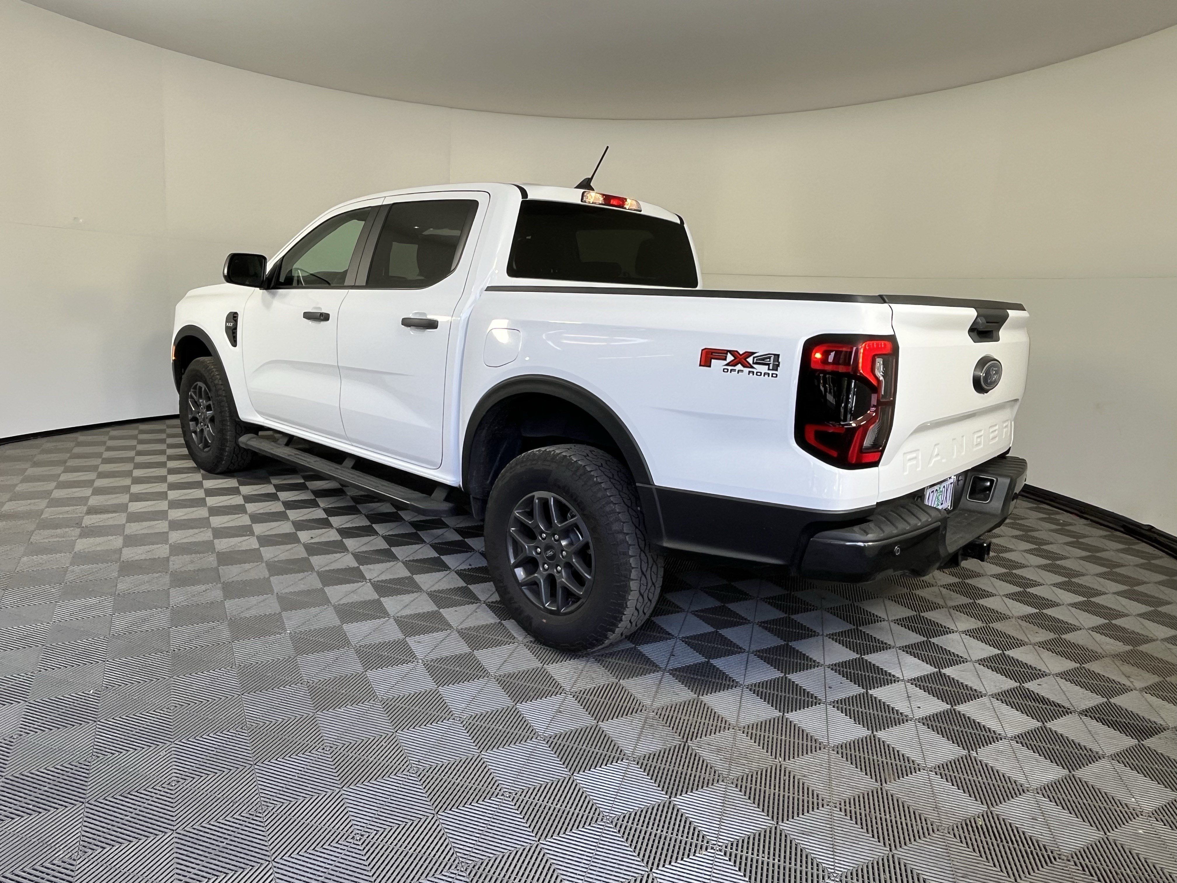 Used 2025 Ford Ranger XLT w/ FX4 Off-Road Package AWD/4WD image 5