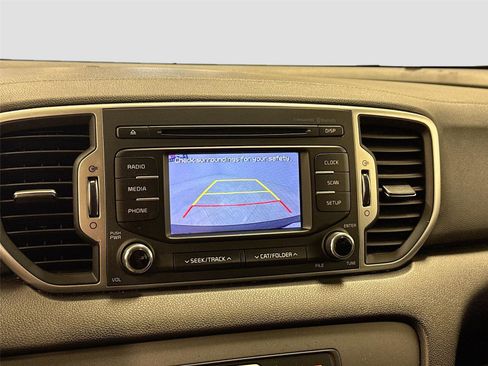 Used 2019 Kia Sportage LX image 13