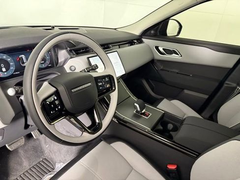 Certified 2025 Land Rover Range Rover Velar Dynamic SE image 34
