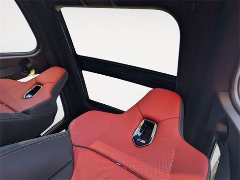 Used 2025 BMW M235i xDrive w/ Premium Package image 24