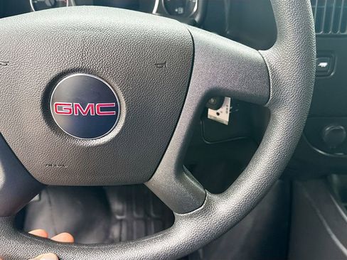 Used 2024 GMC Savana 4500 w/ Power Convenience Package image 25