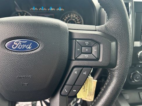 Used 2016 Ford F150 XLT w/ Equipment Group 302A Luxury AWD/4WD image 16