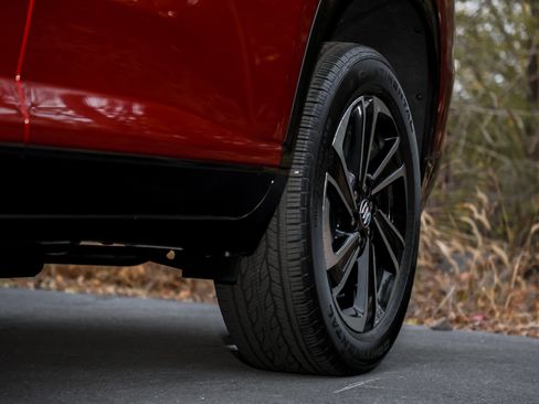 New 2026 Buick Enclave Sport Touring w/ Power Package image 5