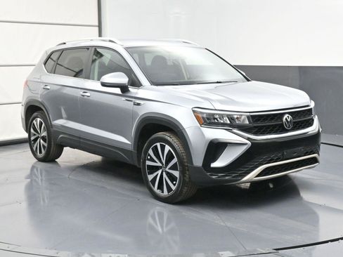 Used 2022 Volkswagen Taos SE AWD/4WD image 24