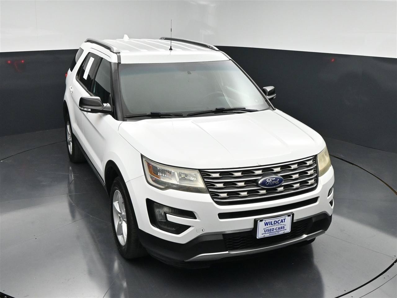 Used 2016 Ford Explorer XLT AWD/4WD image 21