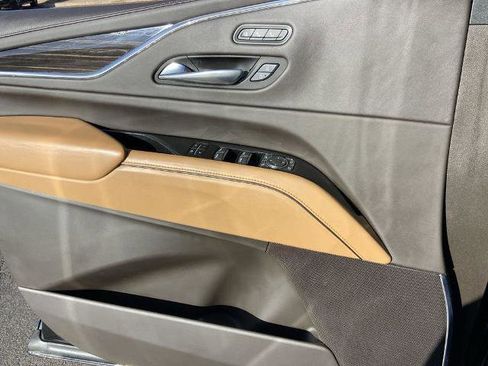 Used 2021 Cadillac Escalade ESV Sport w/ Driver Assist Tech Package image 19