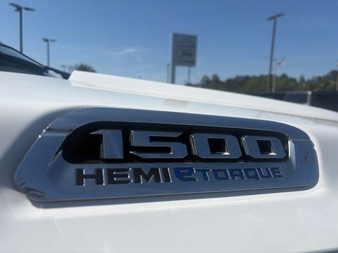 Used 2023 RAM 1500 Big Horn AWD/4WD image 9