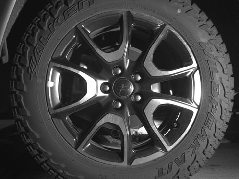 Used 2025 Jeep Compass Trailhawk AWD/4WD image 14