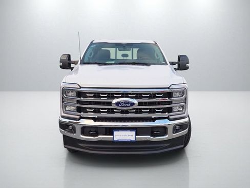New 2026 Ford F250 Lariat w/ Lariat Premium Package AWD/4WD image 2