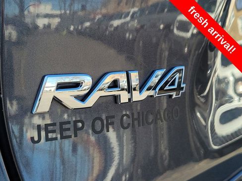 Used 2019 Toyota RAV4 XSE image 7