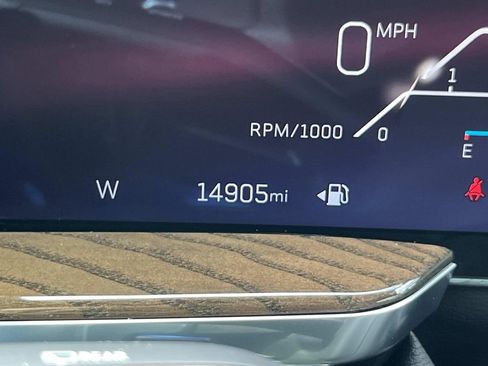 Certified 2025 Cadillac Escalade Sport Platinum image 42