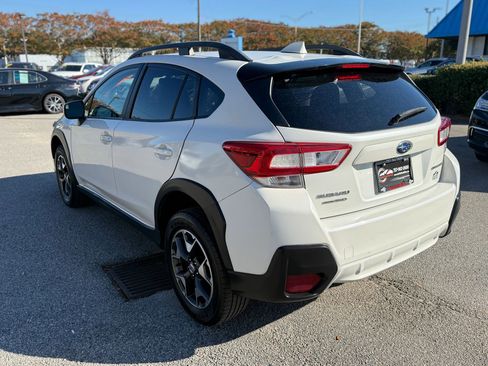 Used 2018 Subaru Crosstrek 2.0i Premium w/ Eyesight System image 9