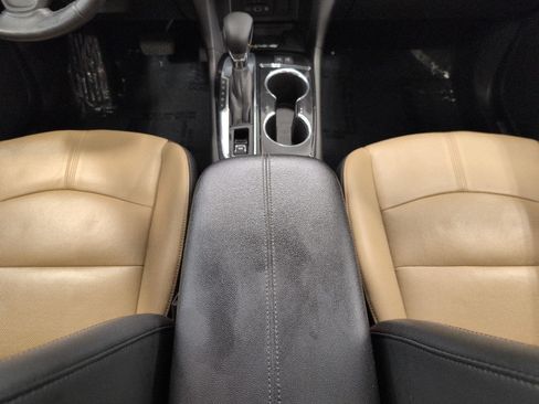 Certified 2022 Chevrolet Equinox Premier FWD image 16