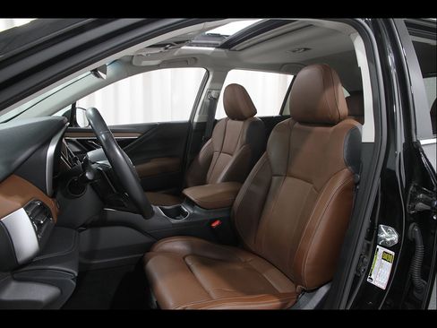 Used 2022 Subaru Outback Touring XT w/ Popular Package #2 AWD/4WD image 5