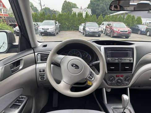 Used 2012 Subaru Forester 2.5X AWD/4WD image 11