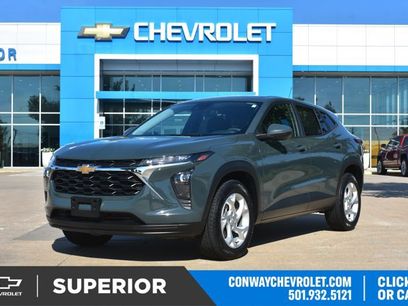 Used 2025 Chevrolet Trax LS w/ LS Convenience Package