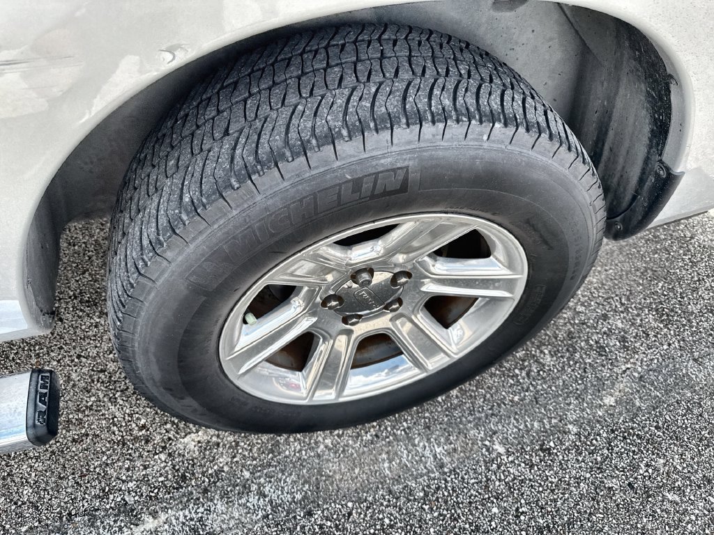 Used 2018 RAM 1500 Lone Star RWD image 7