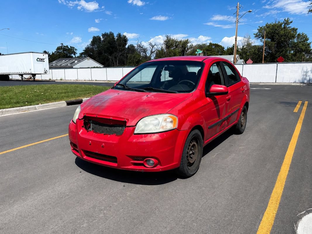 Used 2010 Chevrolet Aveo LT w/ LPO, Bodyside Molding Package FWD image 1