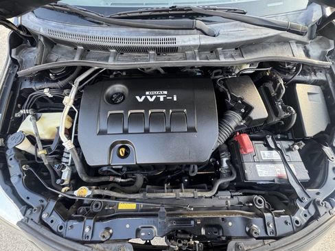 Used 2010 Toyota Corolla LE FWD image 19