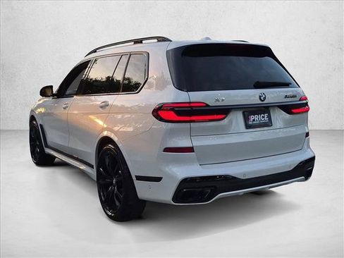Used 2024 BMW X7 M60i AWD/4WD image 8