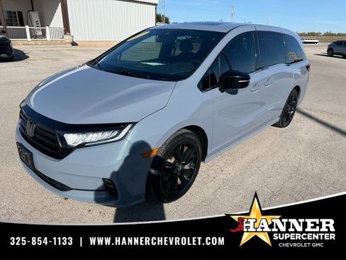 Used 2023 Honda Odyssey Sport image 1