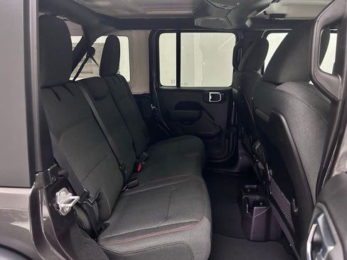 New 2026 Jeep Wrangler Unlimited Rubicon image 20