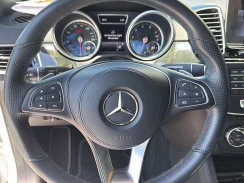 Used 2019 Mercedes-Benz GLS 450 4MATIC image 19