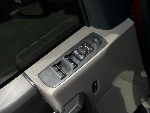 Used 2022 Ford F250 XLT w/ XLT Premium Package image 15