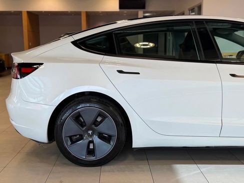Used 2023 Tesla Model 3 Standard Range image 17
