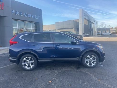 Used 2018 Honda CR-V EX image 3