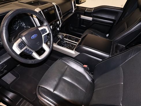 Certified 2018 Ford F150 Lariat w/ Equipment Group 502A Luxury AWD/4WD image 30