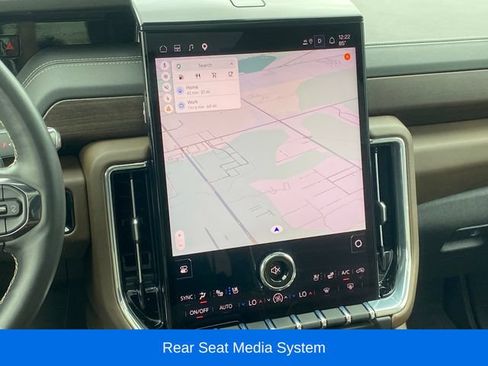 Certified 2025 GMC Yukon XL Denali Ultimate w/ LPO, Illumination Package AWD/4WD image 11