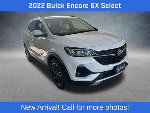 Used 2022 Buick Encore GX Select FWD image 2