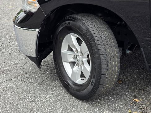 Used 2024 RAM 1500 Classic SLT AWD/4WD image 26