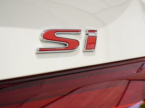 Used 2026 Honda Civic Si image 8