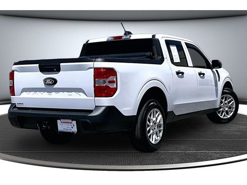 Used 2025 Ford Maverick XL FWD image 15